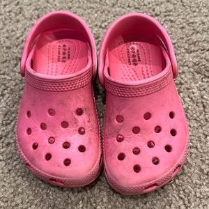 Crocs Pink - Size 8